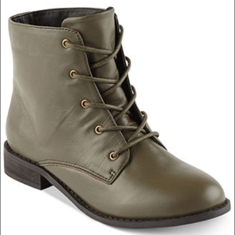 Shelly's London Proskar Boot - Fits like size 8.5